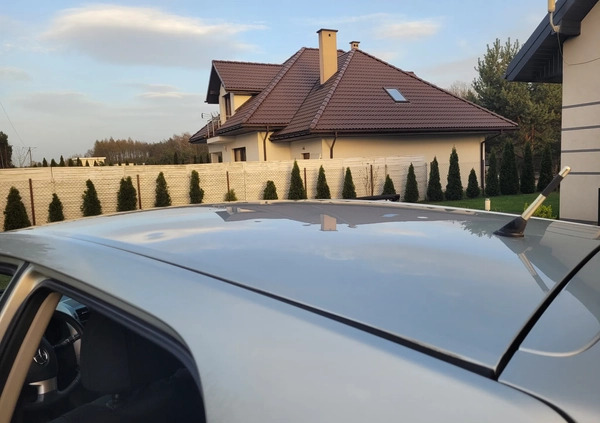 Toyota Auris cena 23700 przebieg: 107000, rok produkcji 2008 z Kraków małe 29